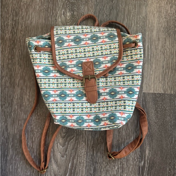 Aztec Mini Backpack - Picture 1 of 5
